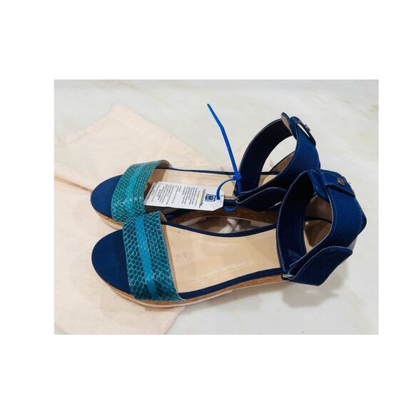 Jimmy Choo Blue Watersnake Neat Ankle Strap  Platform Sandals Size 40.5 (US10.5) - Picture 6 of 13